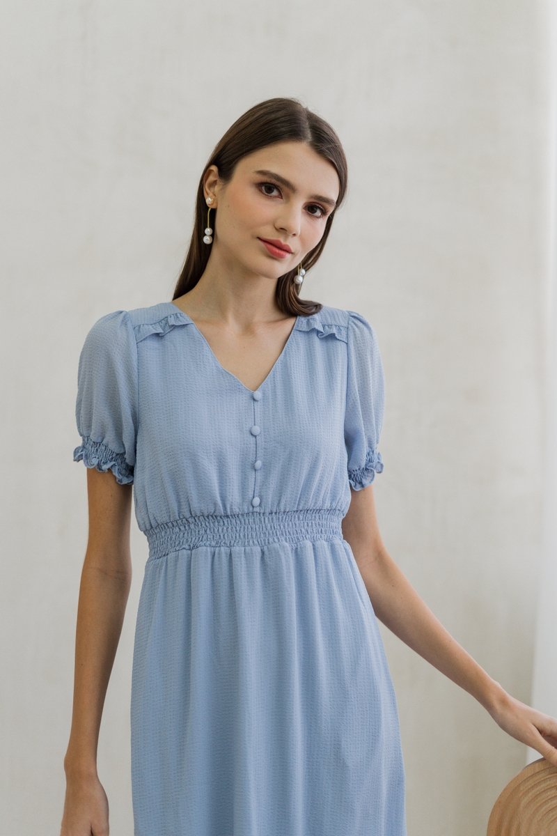 Leah Textured Button Maxi Dress in Powder Blue (XS)