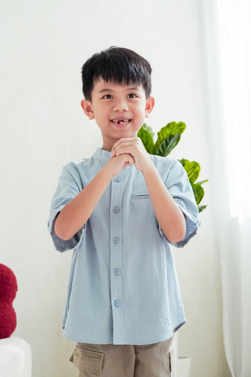 Maxine Button Down Kids Shirt in Blue