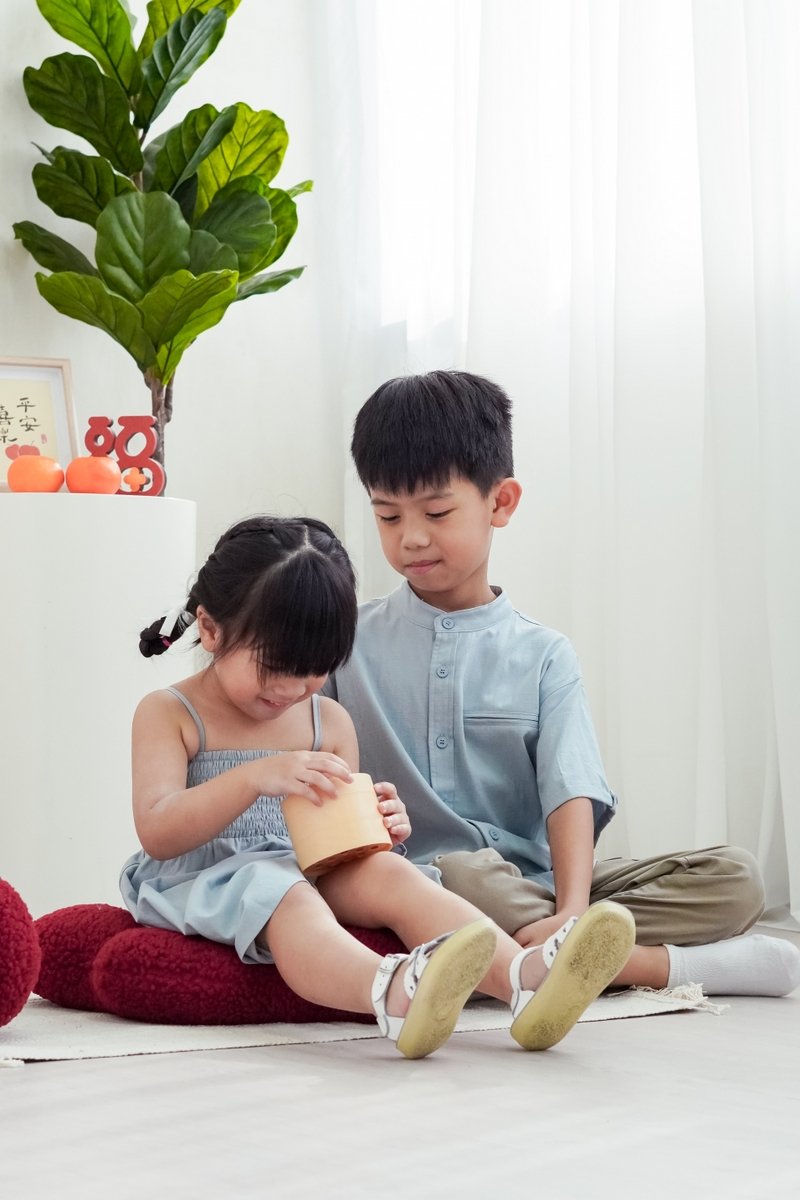 Maxine Button Down Kids Shirt in Blue