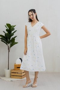 Bernice Ribbon Embroidery Overlap Midi Dress in White (XS)