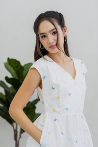 Bernice Ribbon Embroidery Overlap Midi Dress in White (XS)