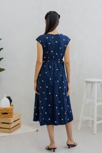 Bernice Ribbon Embroidery Overlap Midi Dress in Navy (XS)
