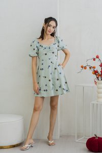 Muriel Sweetheart Puff Sleeves Dress in Sage (XS)