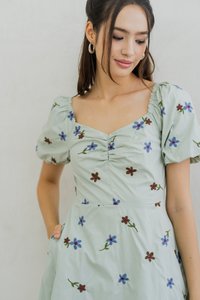 Muriel Sweetheart Puff Sleeves Dress in Sage (XS)