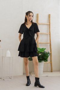 Darlene Ribbon Tiered Dress in Black (XS)