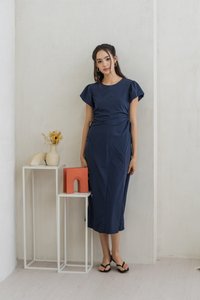 Hilda Textured Maxi Dress in Navy (XS)