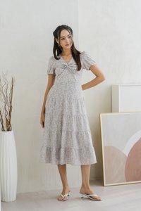 Yvonne Twist Knot Tiered Midi Dress in Lilac (XS)