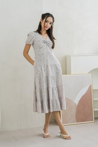 Yvonne Twist Knot Tiered Midi Dress in Lilac (XS)