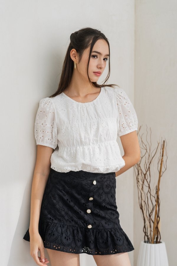 Serene Button Eyelet Skort in Black (XS)