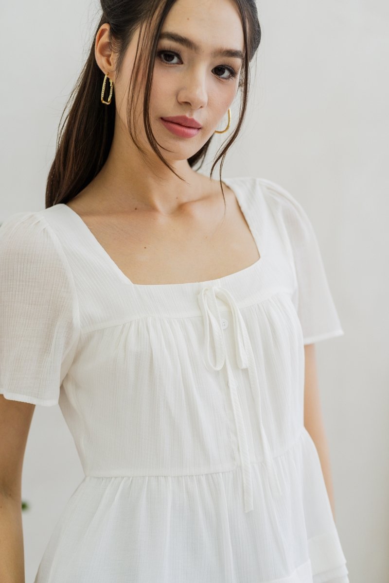 Anne Textured Tie Ribbon Top in White (XS)