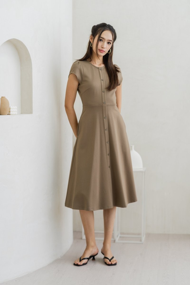 Destiny Button Down Cotton Midi Dress in Khaki (XS)