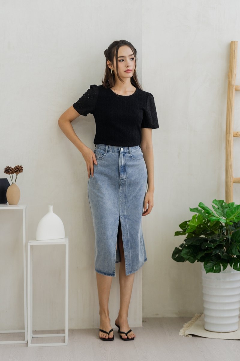 Jillian Knit Eyelet Top in Black (XS)
