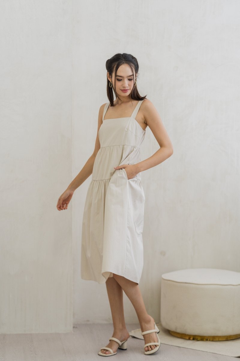 Jean Tiered Midi Dress in Sand