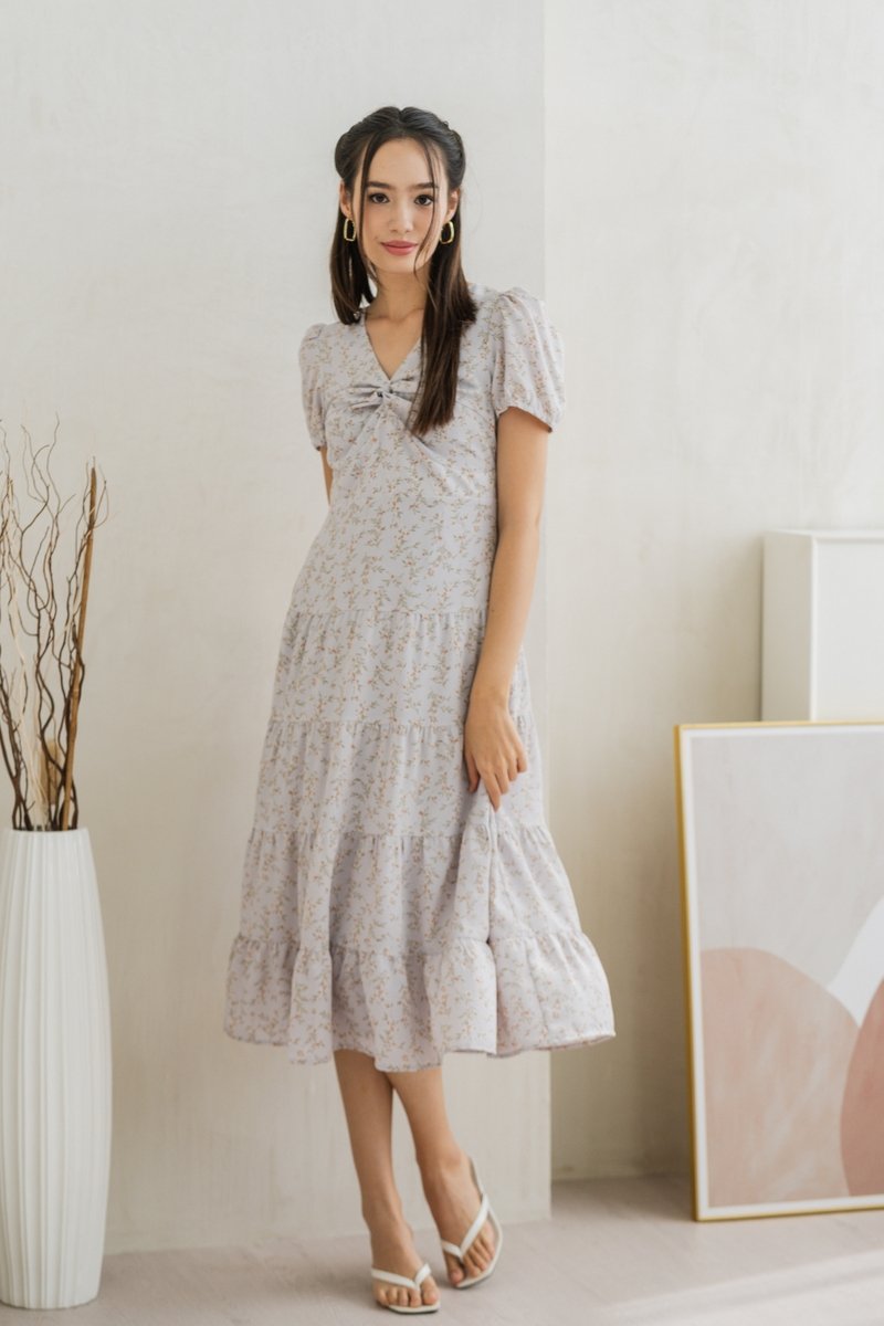 Yvonne Twist Knot Tiered Midi Dress in Lilac (XS)