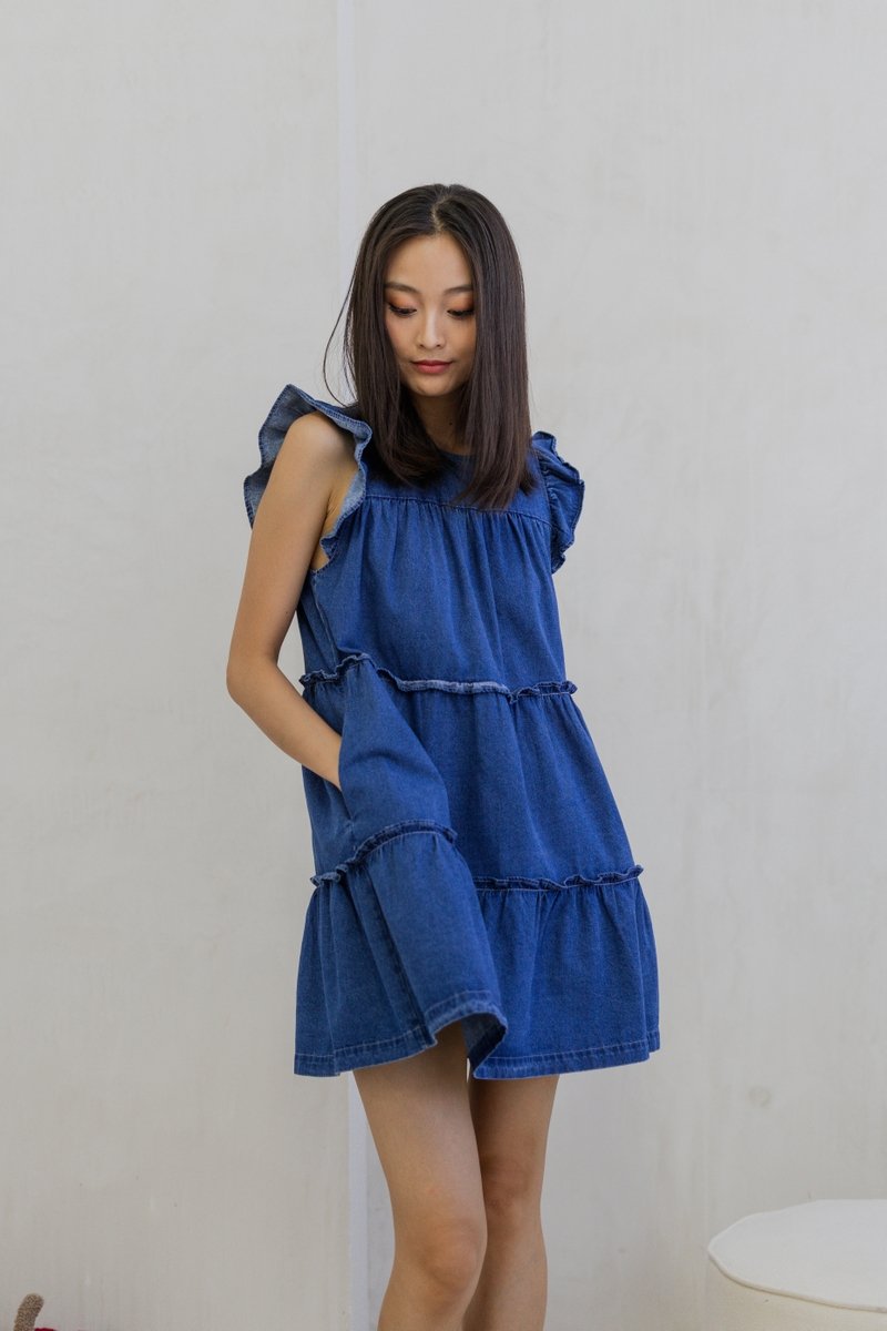 Ryle Tiered Ruffle Sleeve Denim Dress in Dark Wash