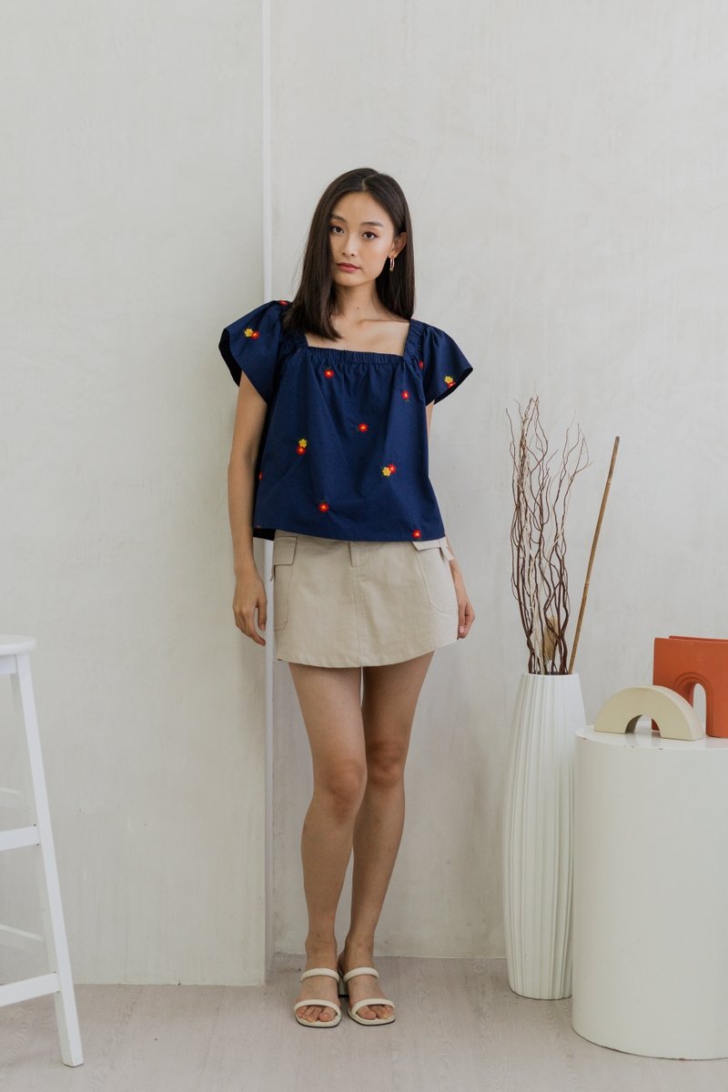 Mindy Embroidery Square Neck Top In Navy (XS)