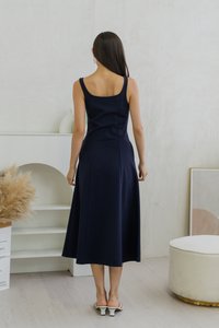 Ausha Panel Midi Dress In Navy (XS)