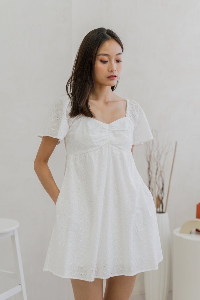 Clarin Eyelet Ruched Sweetheart Dress Romper In White