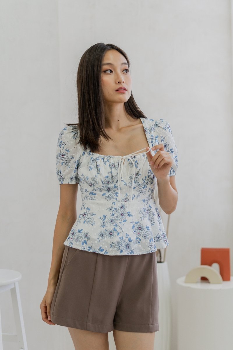 Lorna Eyelet Floral Tie Ribbon Top (XS)