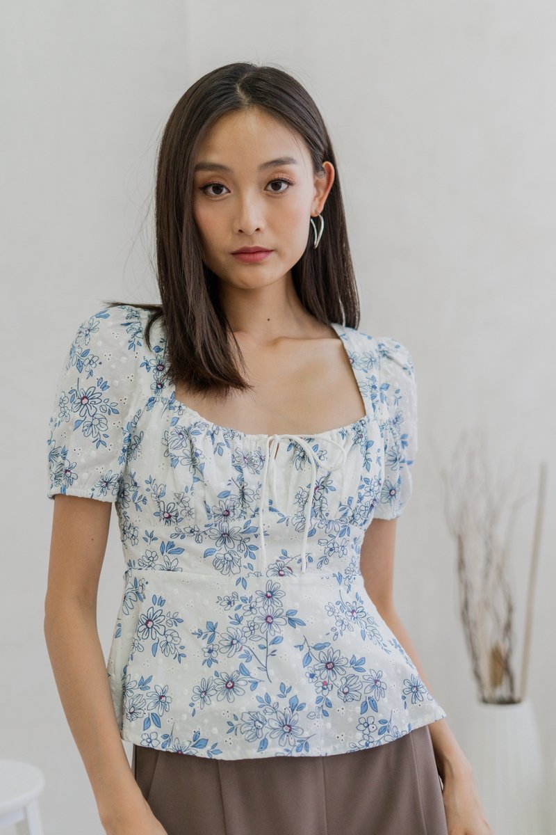 Lorna Eyelet Floral Tie Ribbon Top (XS)