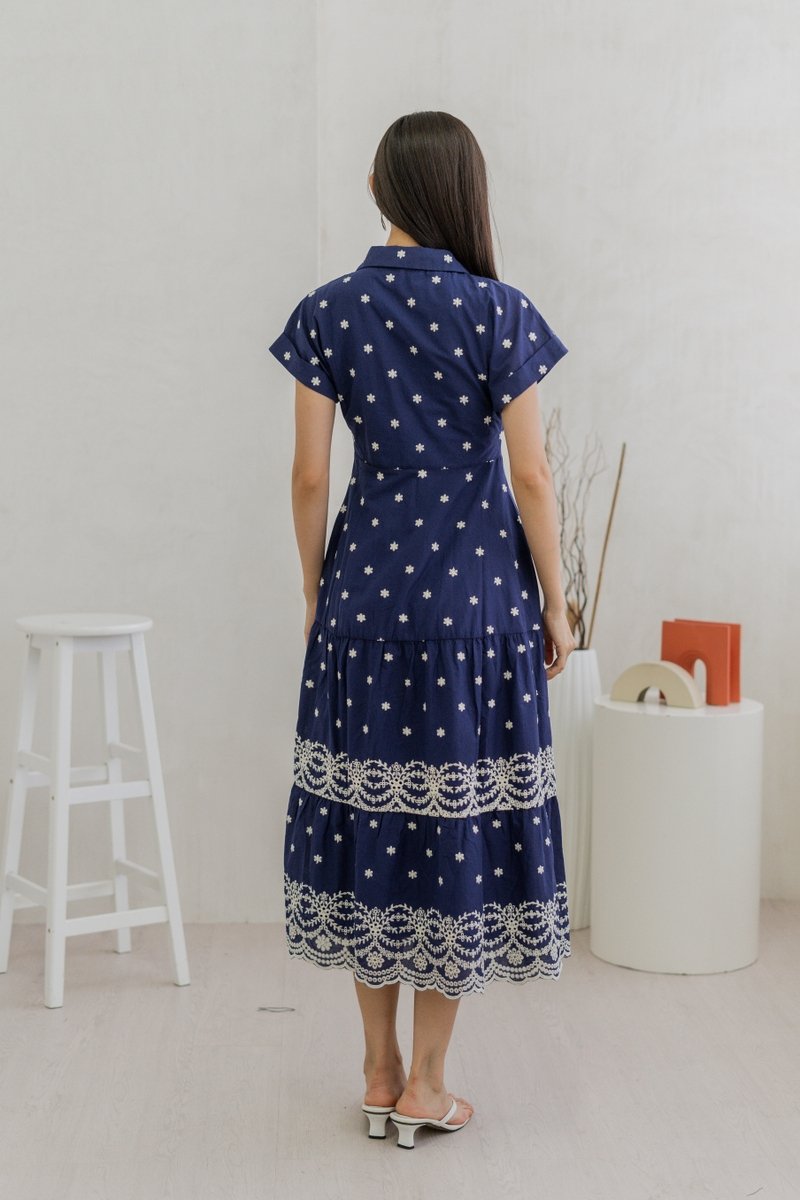 Safia Floral Embroidered Collared Maxi Dress In Navy (XS)