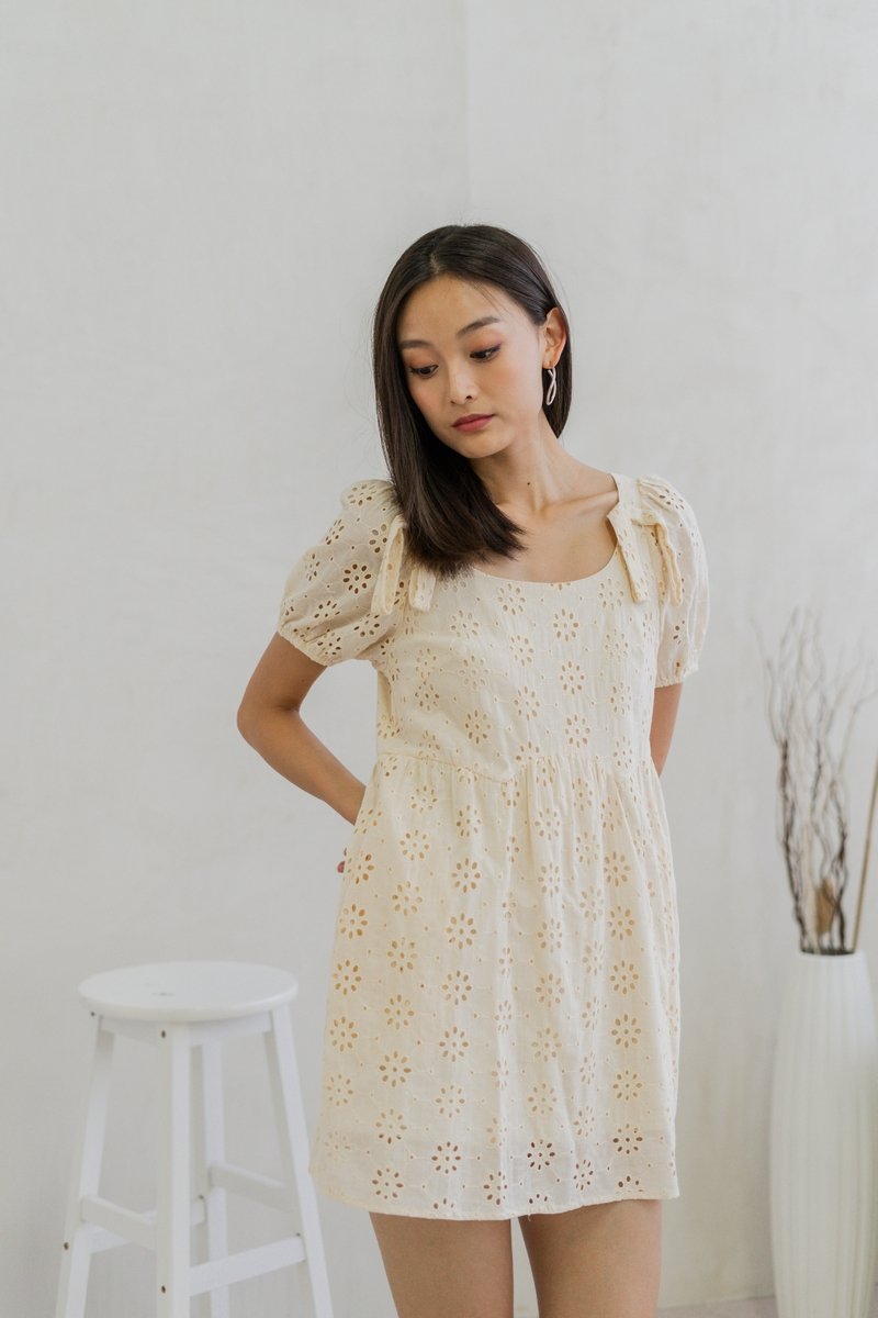 Verene Floral Eyelet Dress Romper In Cream