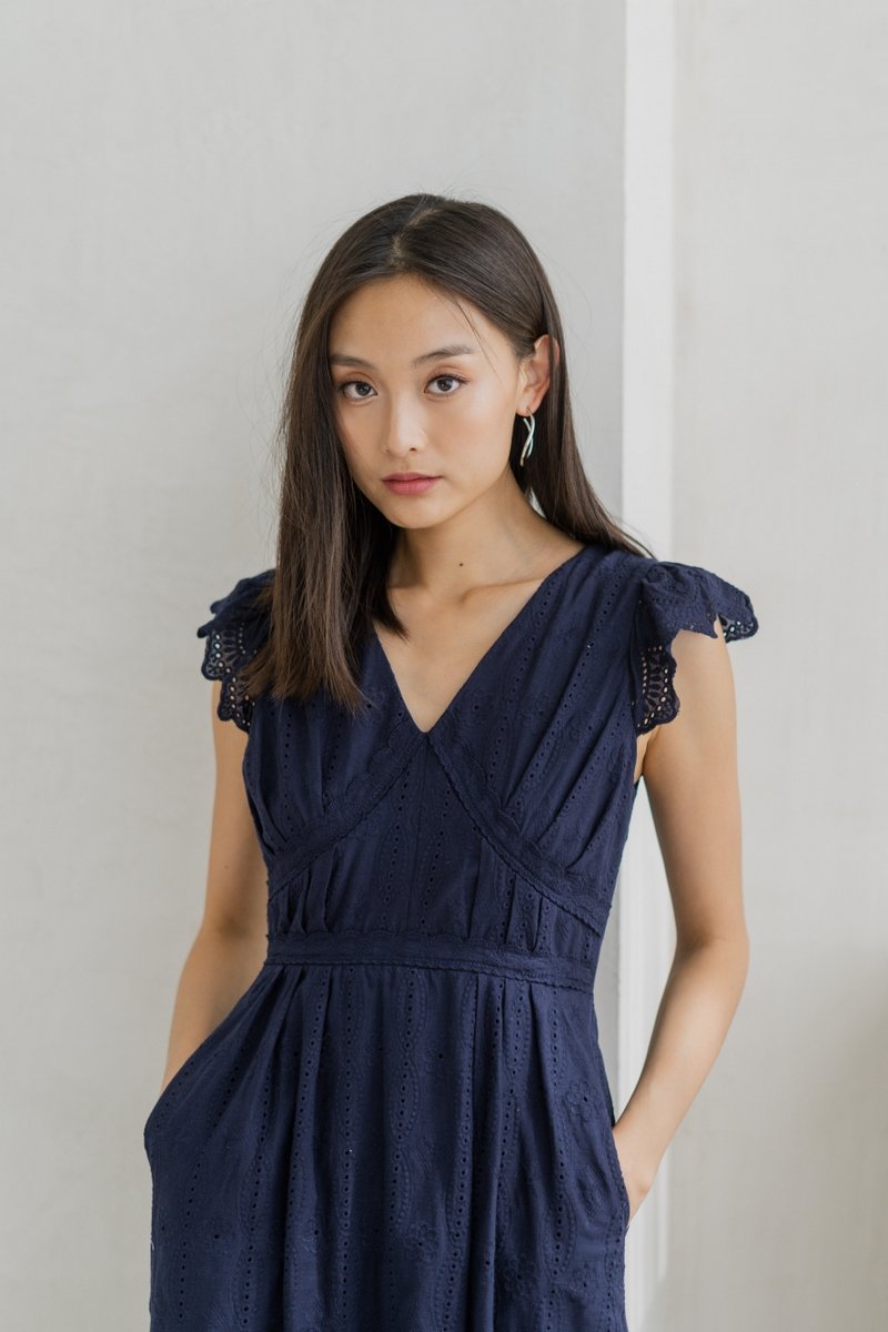 Gwendolyn Tiered Eyelet Maxi Dress In Navy (XS)