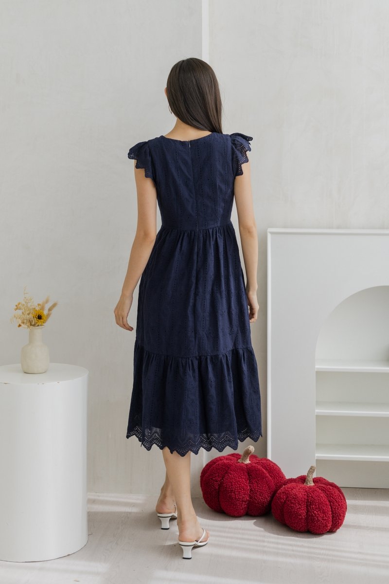 Gwendolyn Tiered Eyelet Maxi Dress In Navy (XS)