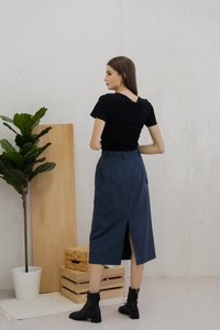 Yuka Ribbed Padded Sweetheart Top In Black (XS)