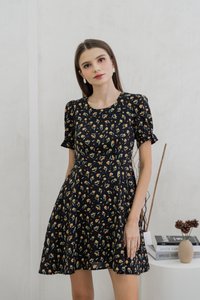 Aeris Printed Floral Flared Dress In Black (XS)