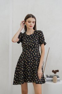 Aeris Printed Floral Flared Dress In Black (XS)