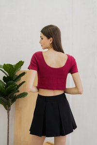 Acacia Ribbed Padded Crop Top In Wine