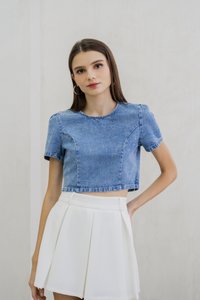 Kienna Denim Crop Top In Light Wash (XS)