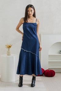 Madilyn Slanted Camisole Denim Maxi Dress (XS)