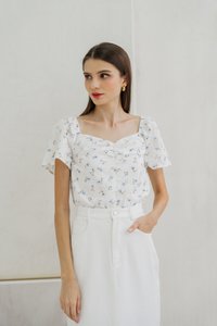Hallie Flared Sleeve Sweetheart Top (XS)