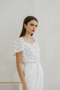 Hallie Flared Sleeve Sweetheart Top (XS)