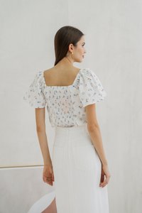 Hallie Flared Sleeve Sweetheart Top (XS)