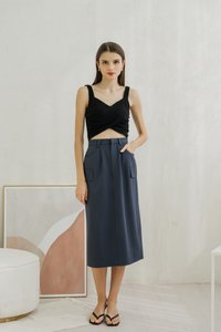 Giselle Padded Overlap Crop Top In Black (XS)