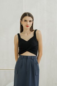 Giselle Padded Overlap Crop Top In Black (XS)