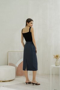 Giselle Padded Overlap Crop Top In Black (XS)
