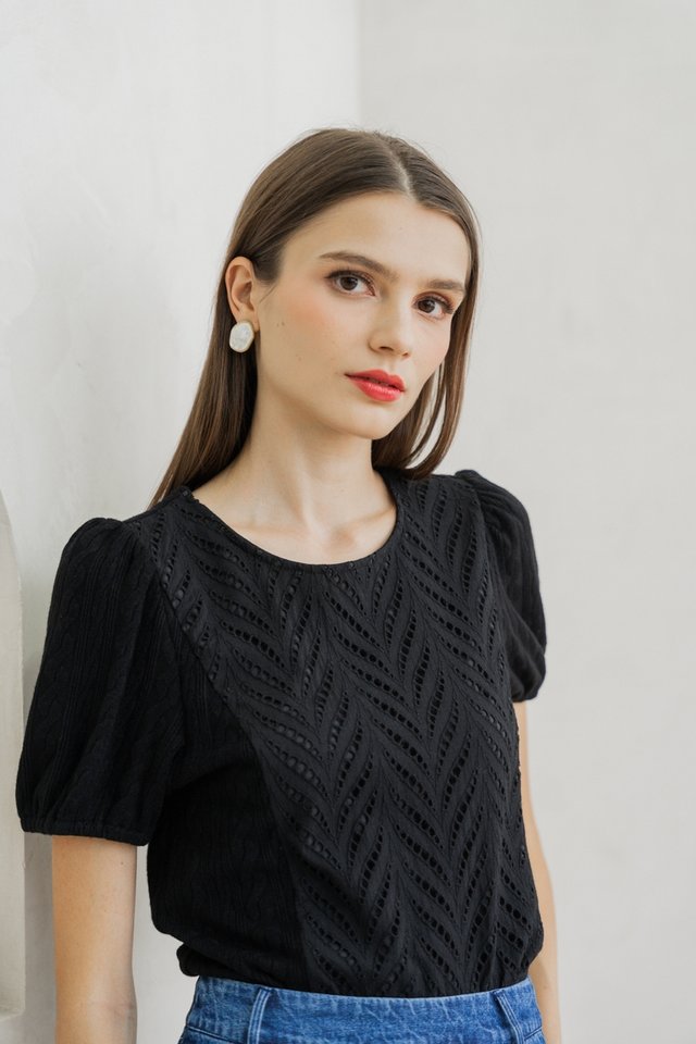 Petula Eyelet Knitted Top In Black