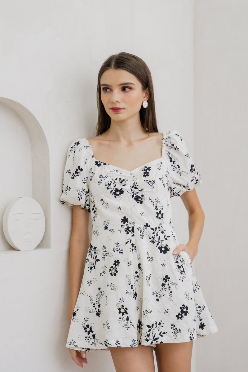 Mandy Sweetheart Eyelet Romper (XS)