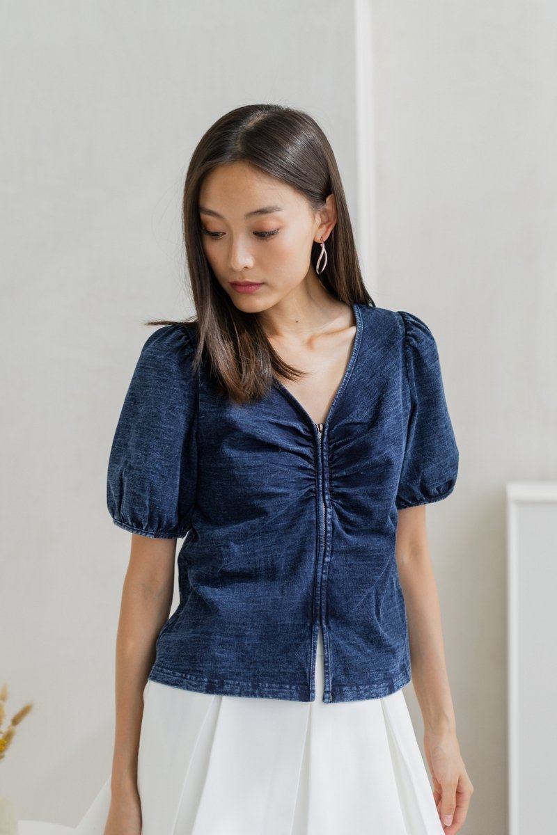 Maeve Denim Ruched Front Zip Top (XS)