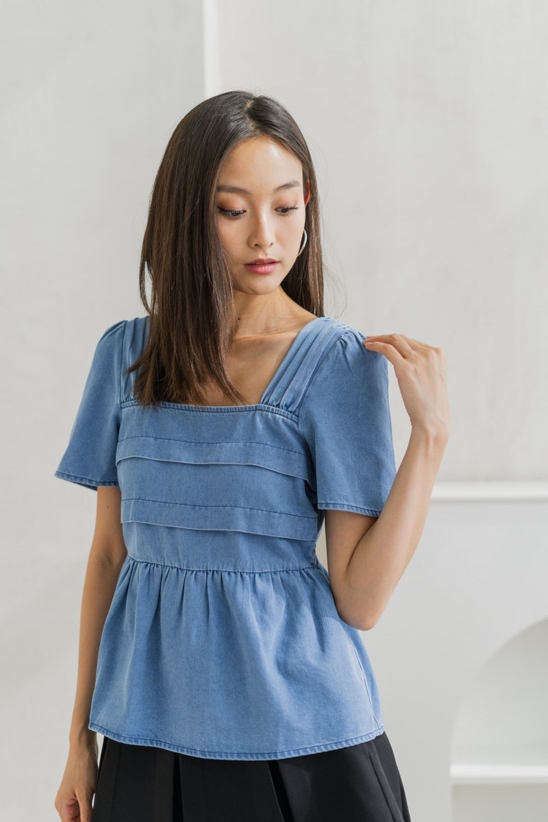 Ophelia Pleated Denim Babydoll Top (XS)