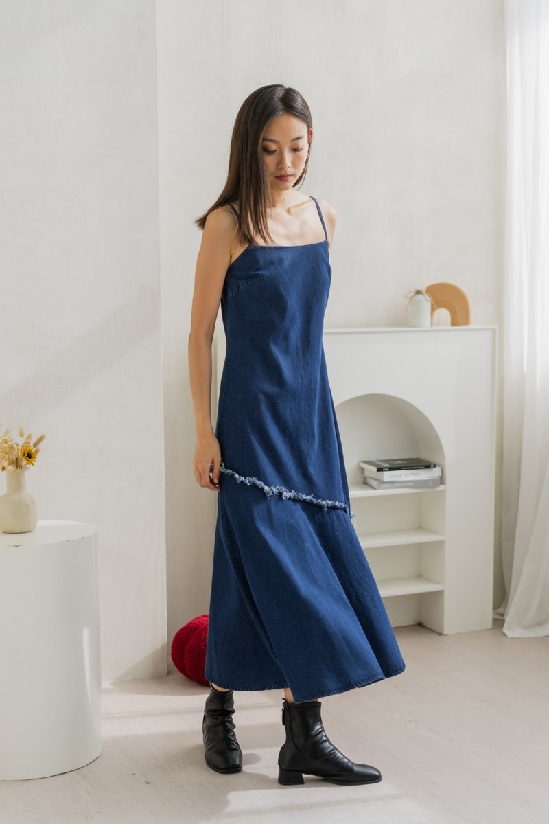 Madilyn Slanted Camisole Denim Maxi Dress (XS)