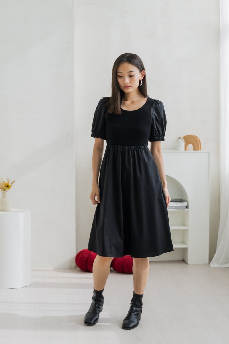 Meredith Mix Fabric Knitted Midi Dress In Black (XS)