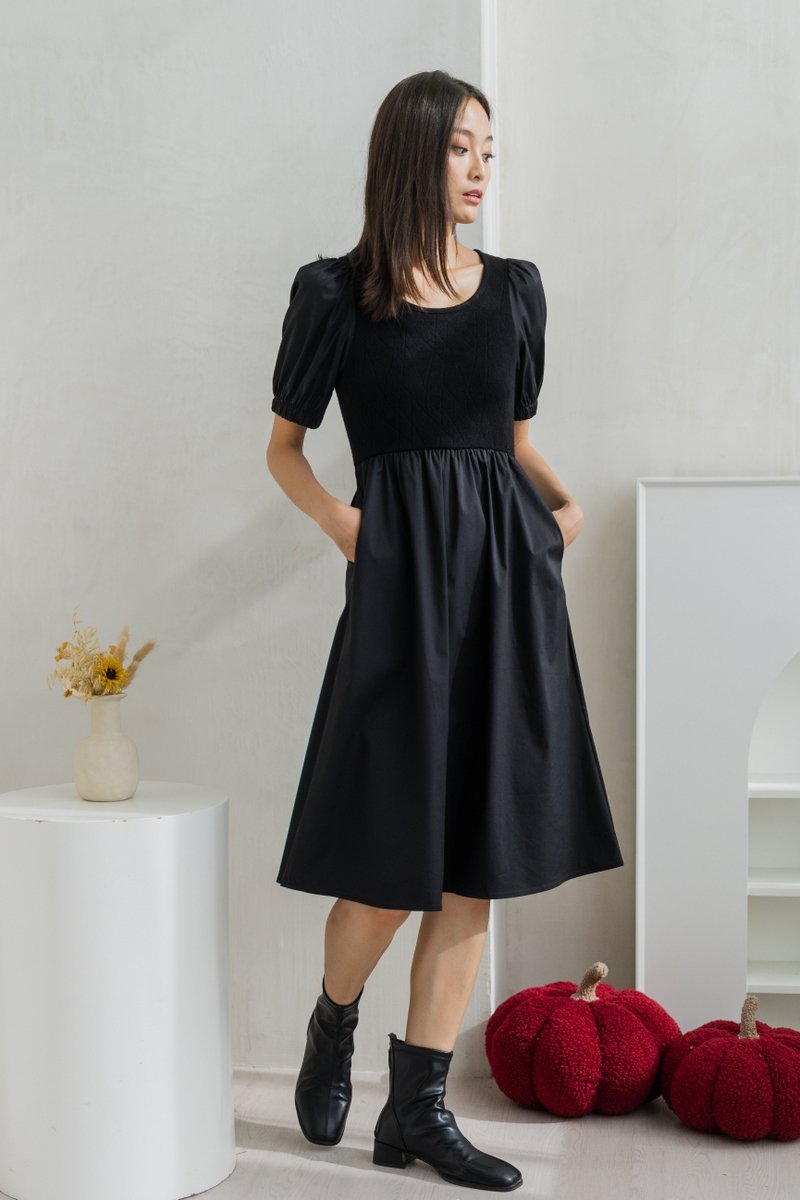 Meredith Mix Fabric Knitted Midi Dress In Black (XS)