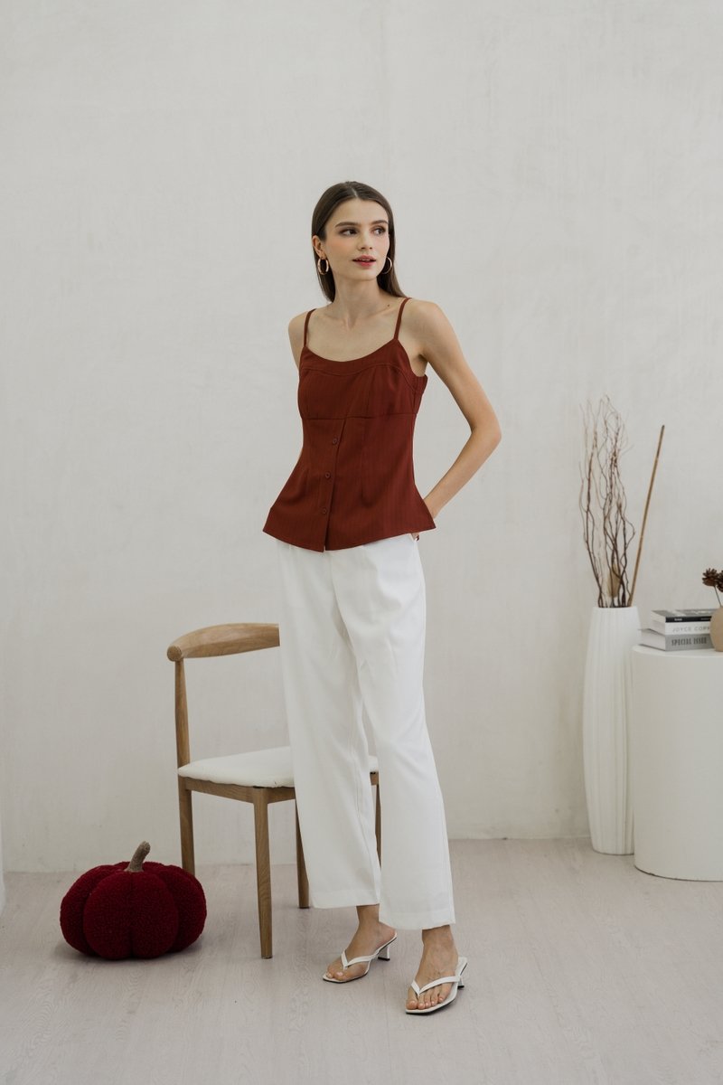 Calianna Button Camisole Top In Rust