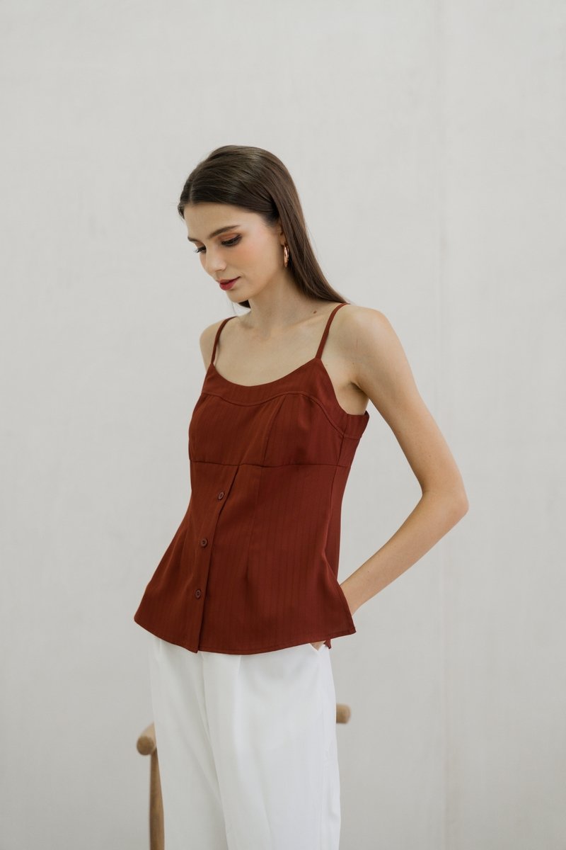 Calianna Button Camisole Top In Rust