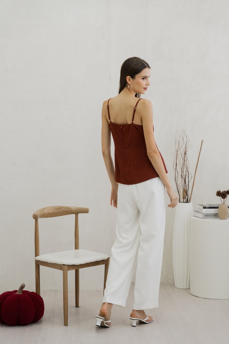 Calianna Button Camisole Top In Rust